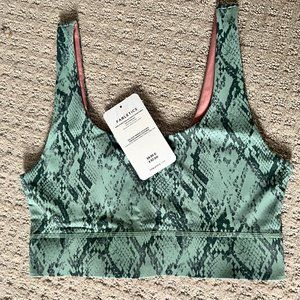 Fabletics Harlyn Midi Medium Impact Sports Bra - Reversible